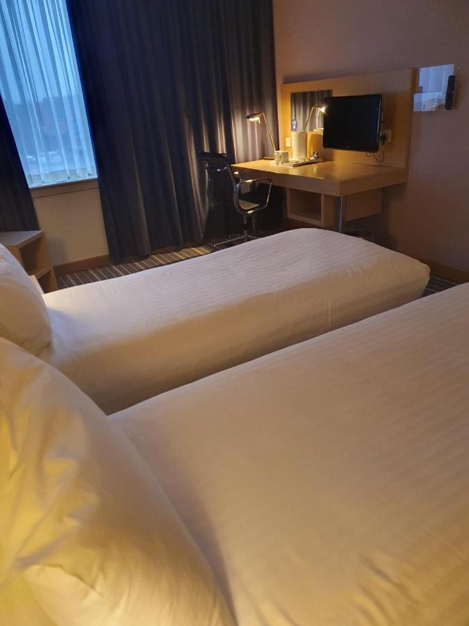 Holiday Inn Express Rotherham - North By Ihg Экстерьер фото