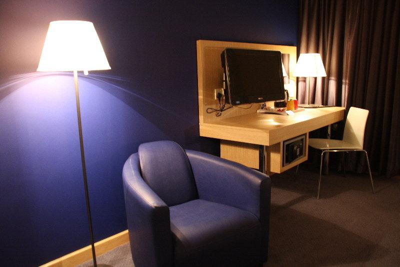 Holiday Inn Express Rotherham - North By Ihg Экстерьер фото